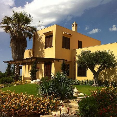 Гостевой дом Il Giardino Delle Aloe Фавиньяна Экстерьер фото
