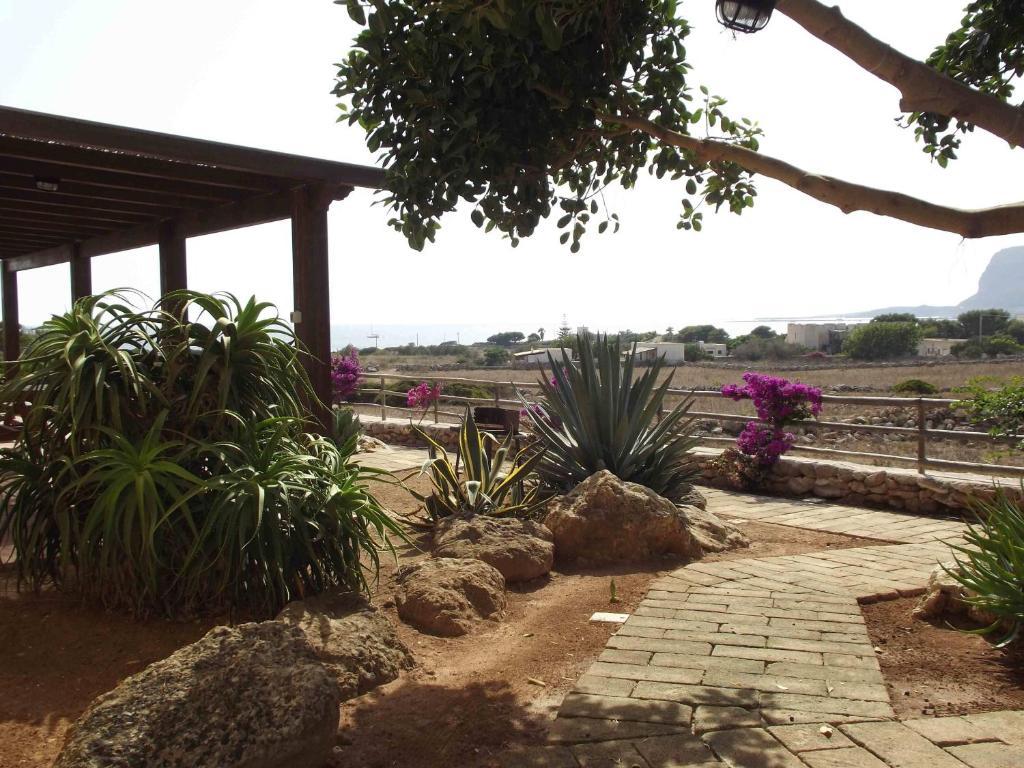 Гостевой дом Il Giardino Delle Aloe Фавиньяна Номер фото
