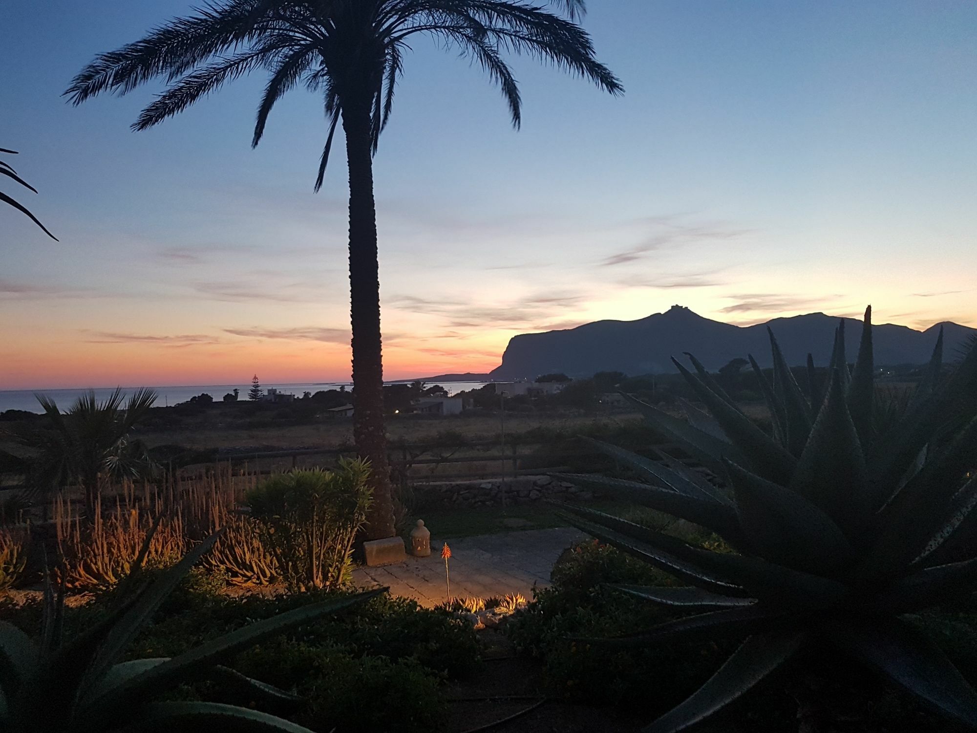 Гостевой дом Il Giardino Delle Aloe Фавиньяна Экстерьер фото